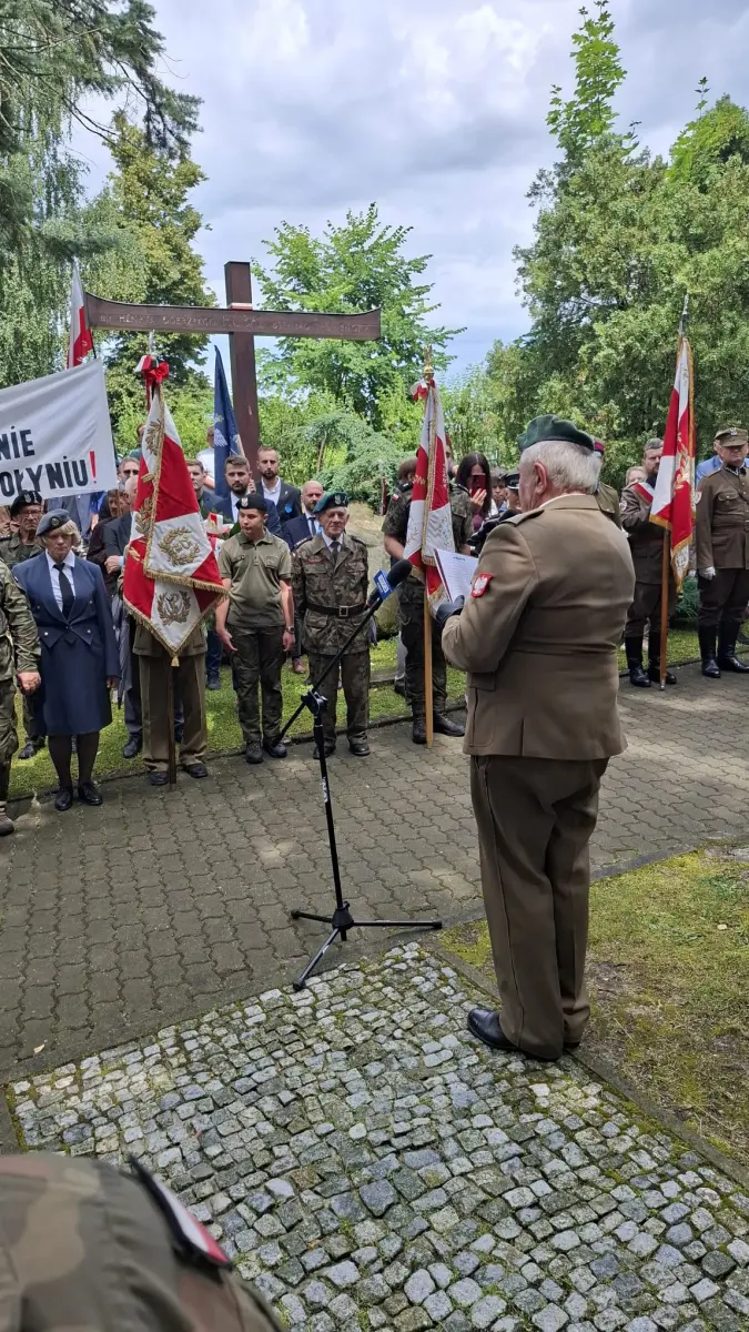 Kieleckie obchody 82. rocznicy ludobójstwa na Wołyniu - galeria zdjęć 4