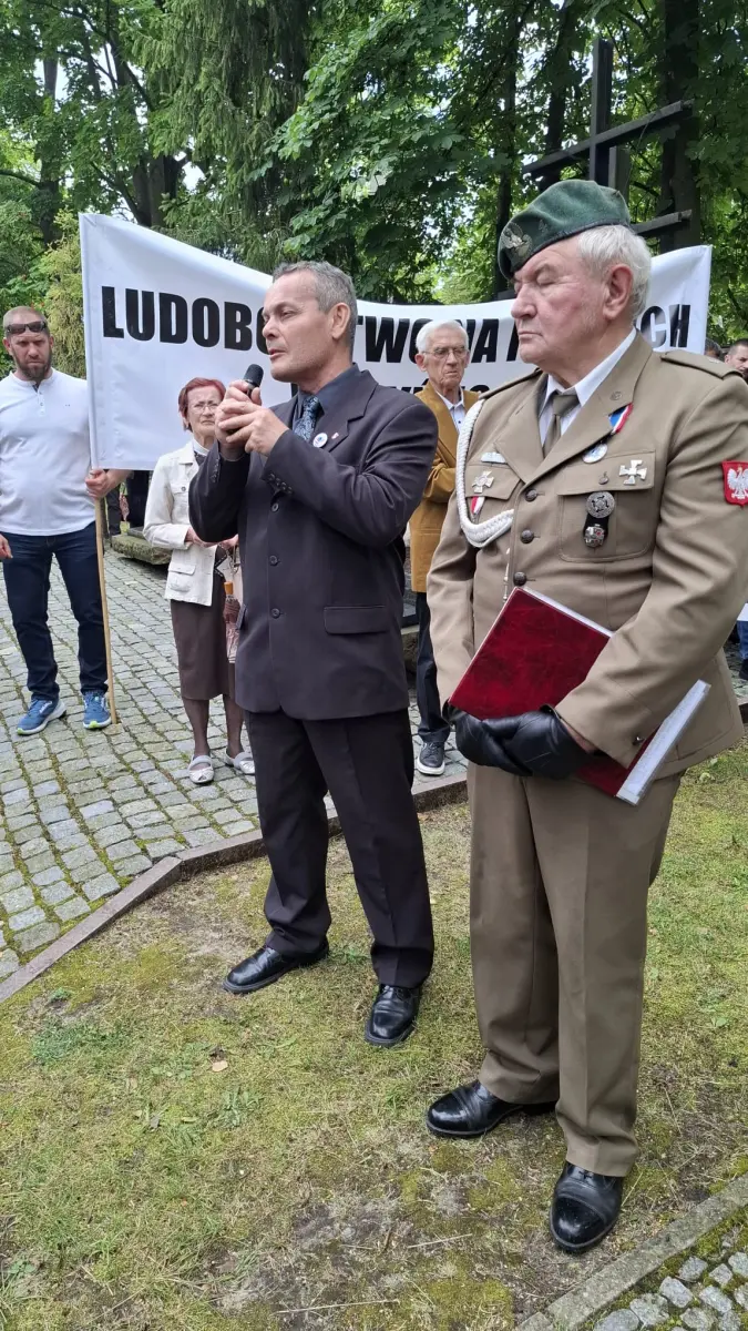 Kieleckie obchody 82. rocznicy ludobójstwa na Wołyniu - galeria zdjęć 10