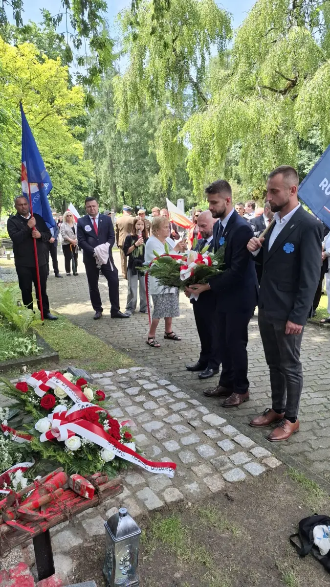 Kieleckie obchody 82. rocznicy ludobójstwa na Wołyniu - galeria zdjęć 15