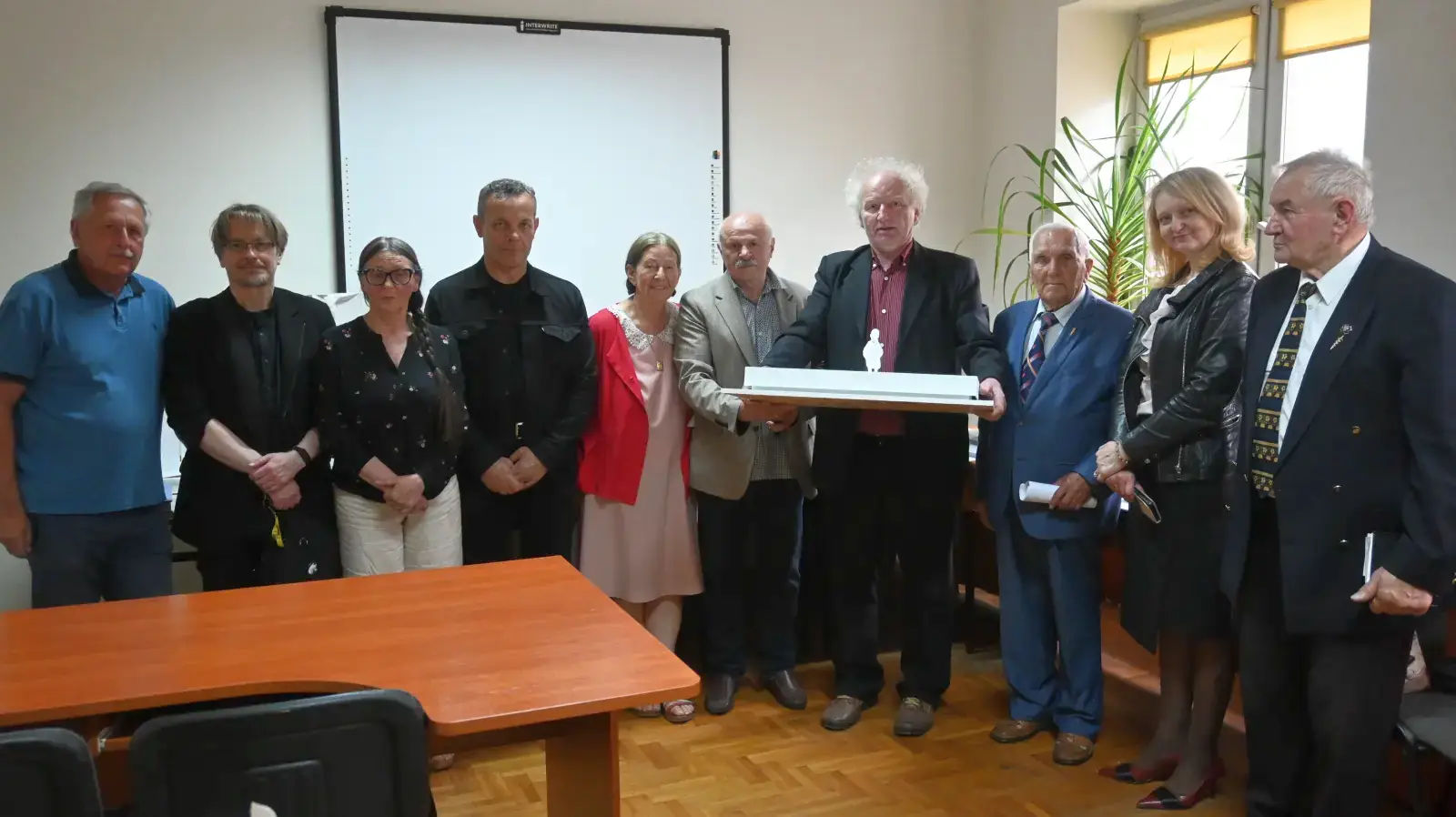 Członkowie Komisji wraz z obsługą techniczną konkursu